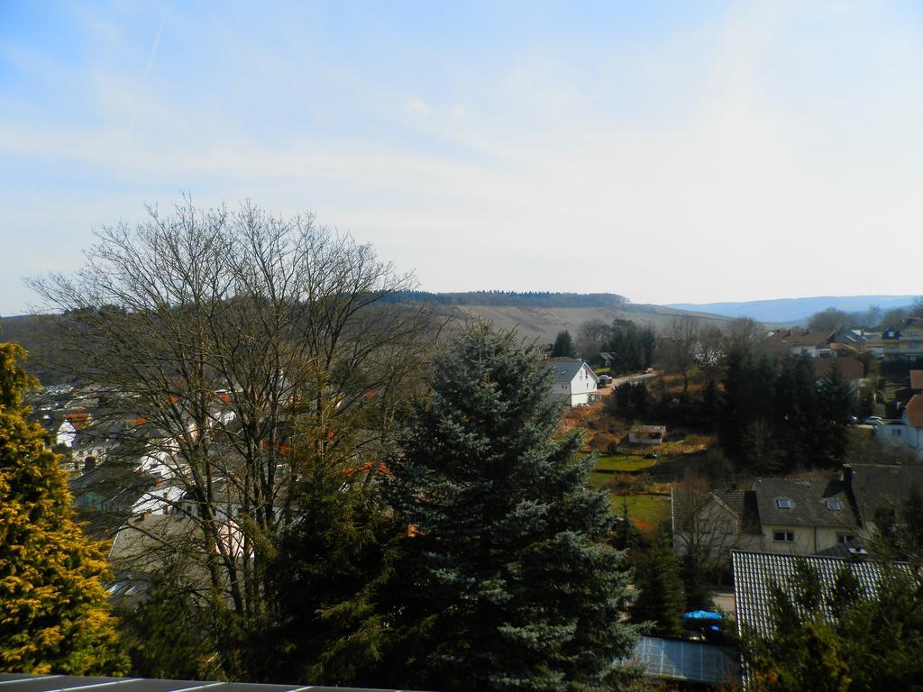 Saar-Mosel-Tal Apartment คอนซ์ ภายนอก รูปภาพ